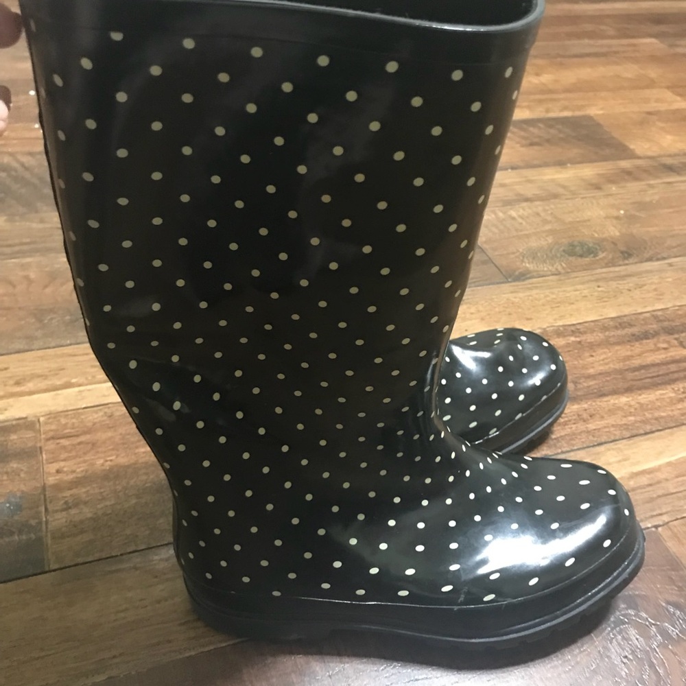 Rain boots
